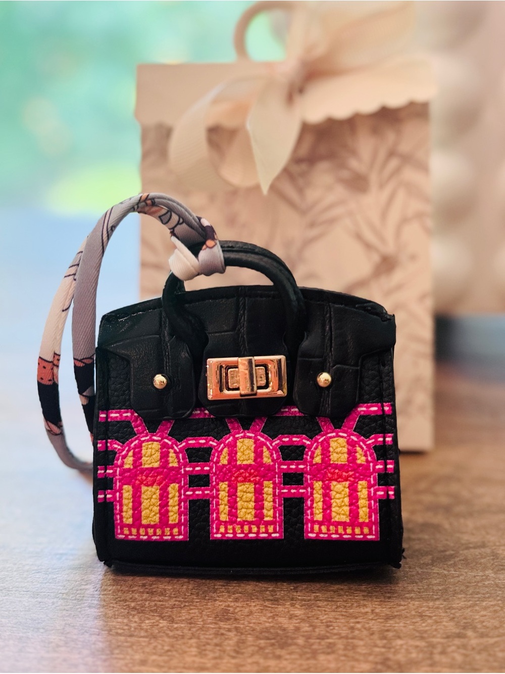 Black Patterned Mini handbag charm